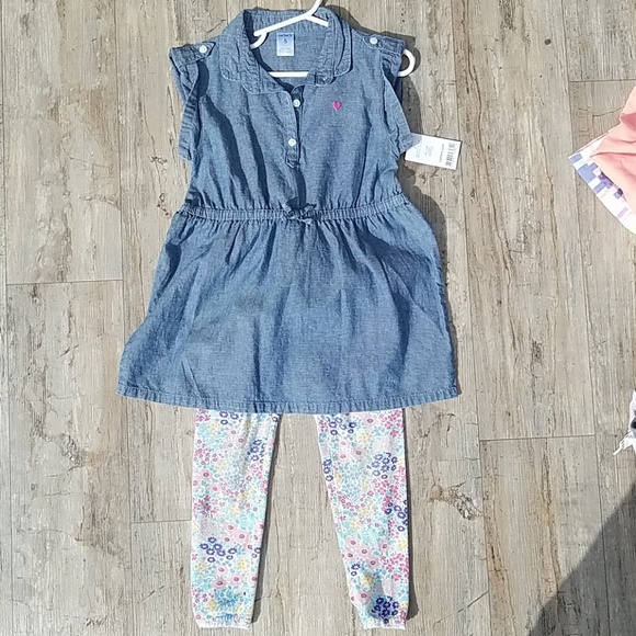 Carter's Other - Carter's girls 5T denim tunic and floral leggings